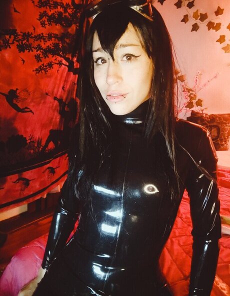 Latex Umbra sexy star pictures
