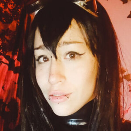 Latex Umbra model photos