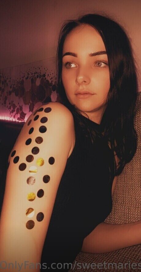 sweetmaries modelo desnudo fotos