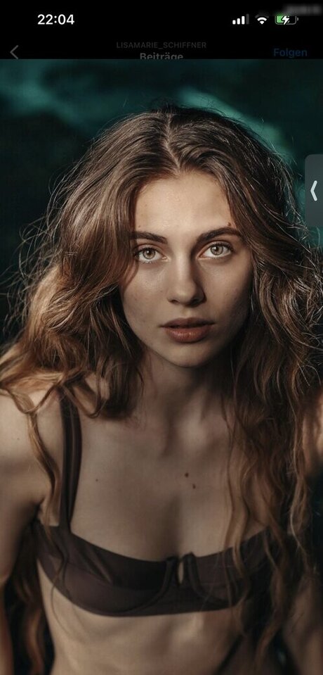 Lisa Marie Schiffner modèle nu collection