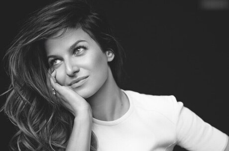 Anna Lewandowska nus étoiles img