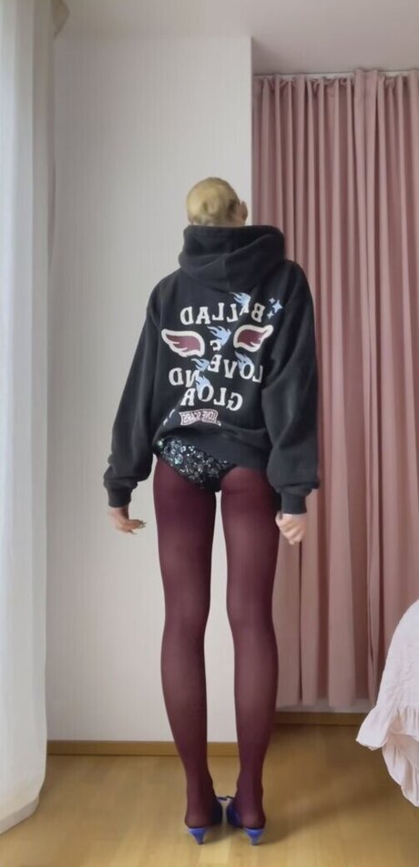 Janaxnell modelo erótico imagen