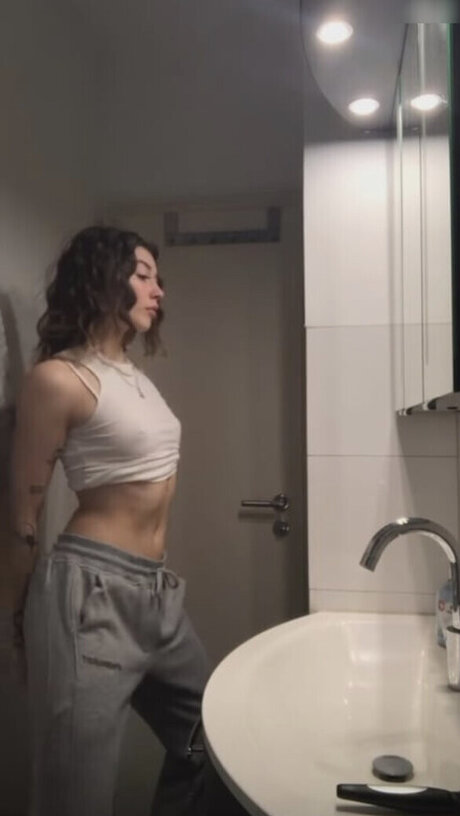 Janaxnell modèle joli galerie