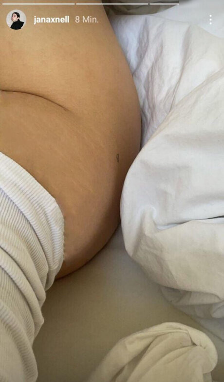 Janaxnell hermosa estrella galerías