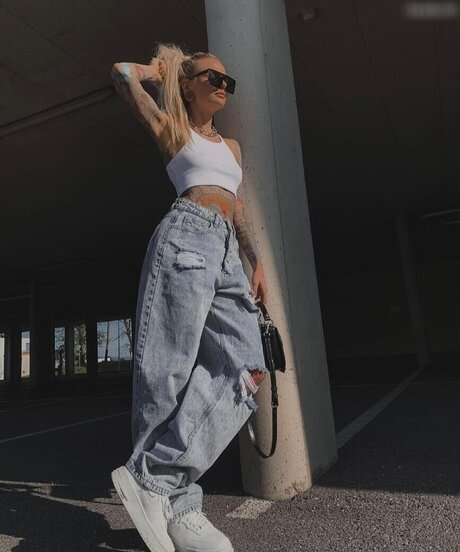 Carina mthrfckr star best images