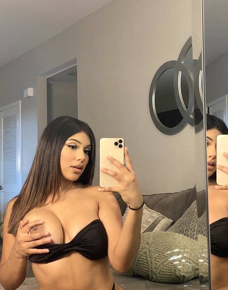 lildedjanet avocado thottie model sexy image