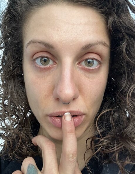 Victoria Liro star pornographique img