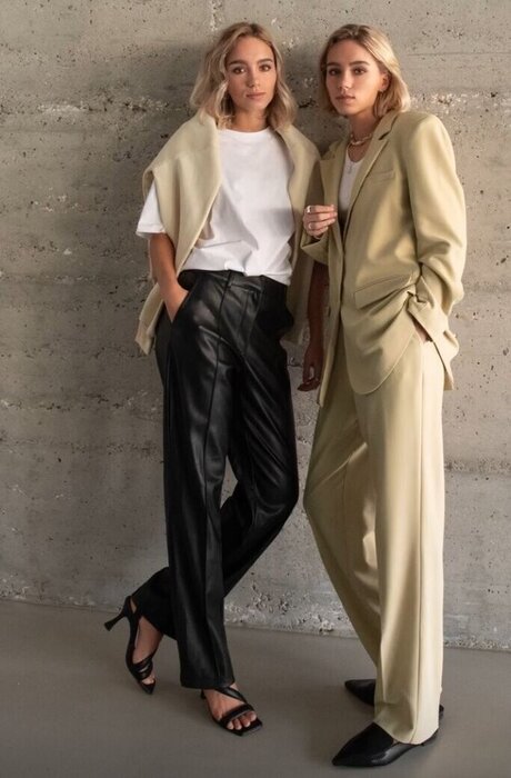 Lisa und Lena modelo hermosa imagen