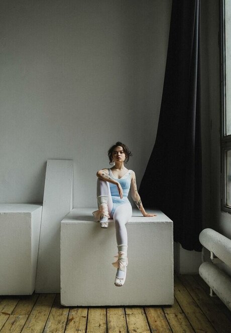 Enina24 belle actrice photos