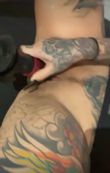 Catherine Teufelsweib modelo desnudo imagen