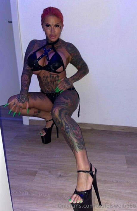 Catherine Teufelsweib étoile photo