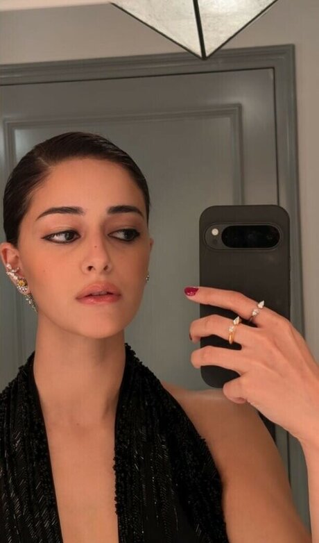 Ananya Pandey étoile exclusive galerie
