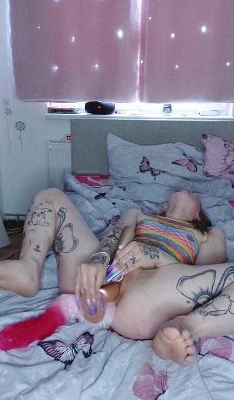 petite slut onlyfans porno archive