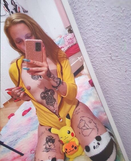 x no interest x modelo desnudos foto