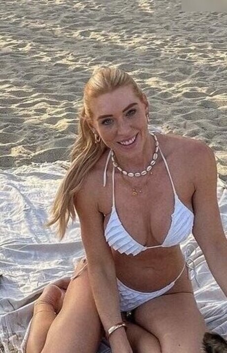 Laura Joelle actrice exclusive archive