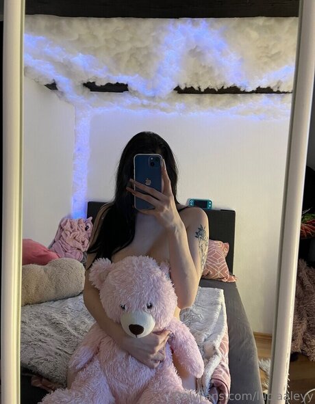 luciaaleyy étoile sexy img