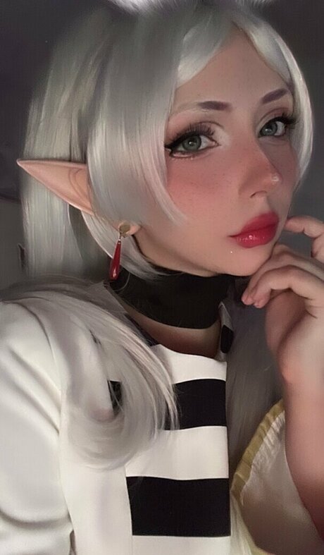 TheAwakened_ actrice érotique images