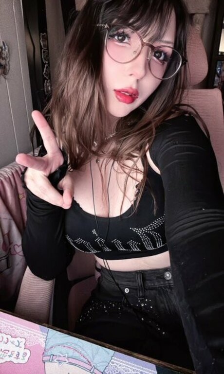 TheAwakened_ actriz desnuda galerías