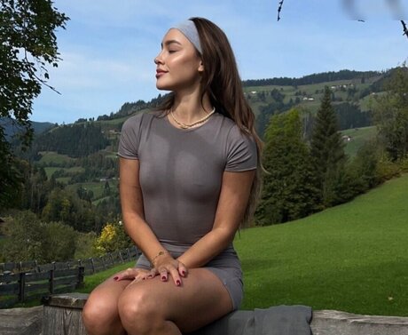 Margarita Maddy Nigmatullin star du porno gratuit image