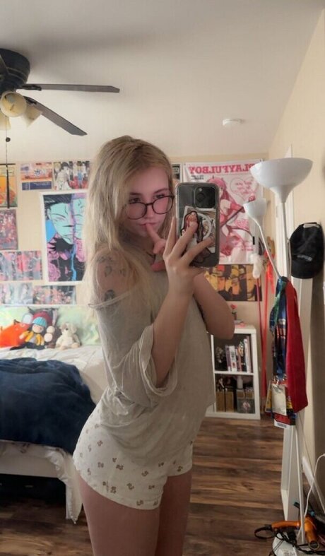 faeriies modelo desnudos imagen