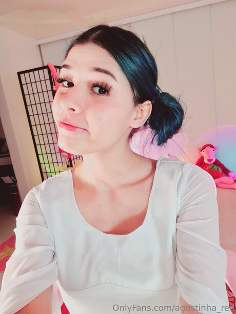 Agostinha Red star du porno nue images