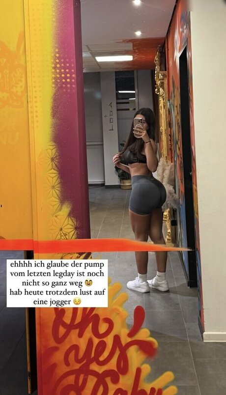 Lya Aylin estrella bonita fotos