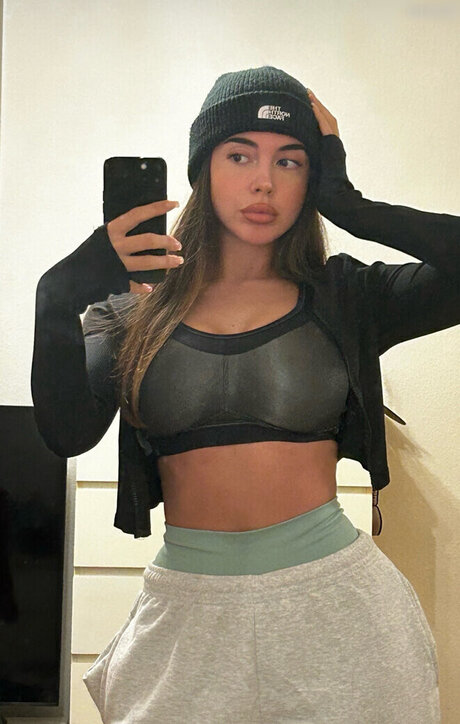 Lya Aylin meilleur modèle archive