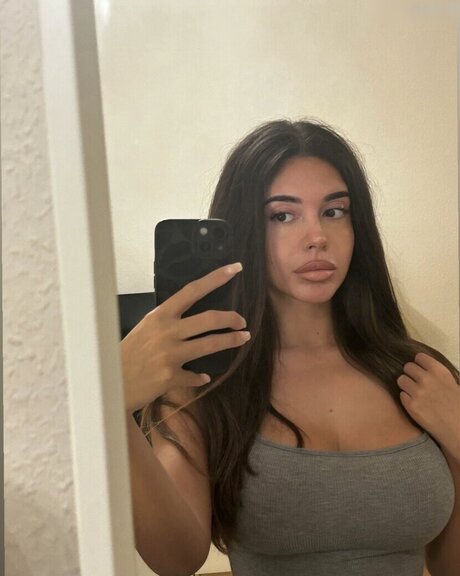 Lya Aylin actriz exclusiva galería