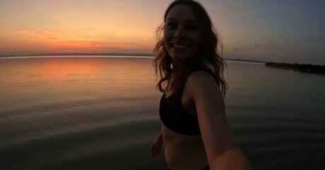 Sabrina Outdoor estrella libre archivo