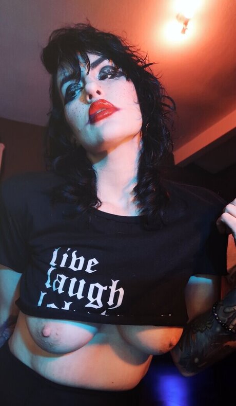 Pokket modèle porno image