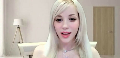 Marina Seren actrice de nus des photos