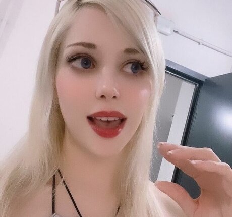 Masturbación rubia onlyfans mejor perfecto fotos