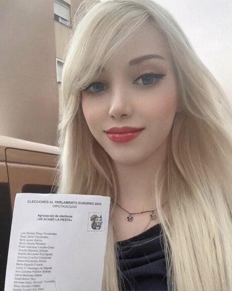 Marina Seren sexo estrella porno imagen