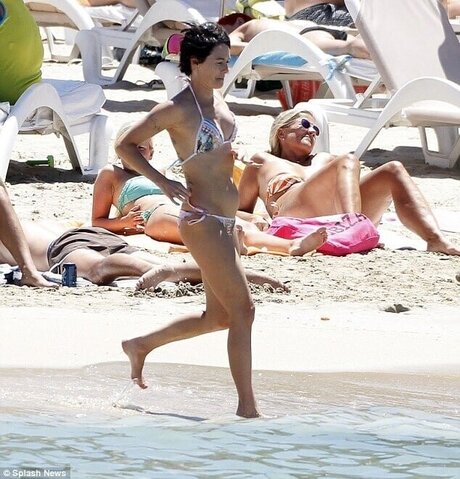 Lena Headey estrella porno desnuda imagen