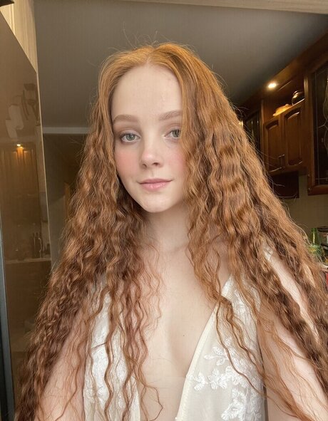 Shcherbakova Darya actriz desnuda fotos