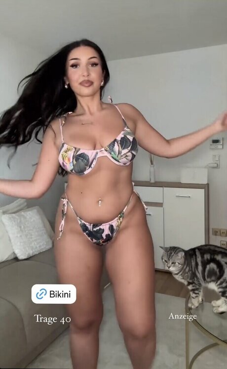 Jaseminra desnudos de estrellas archivo