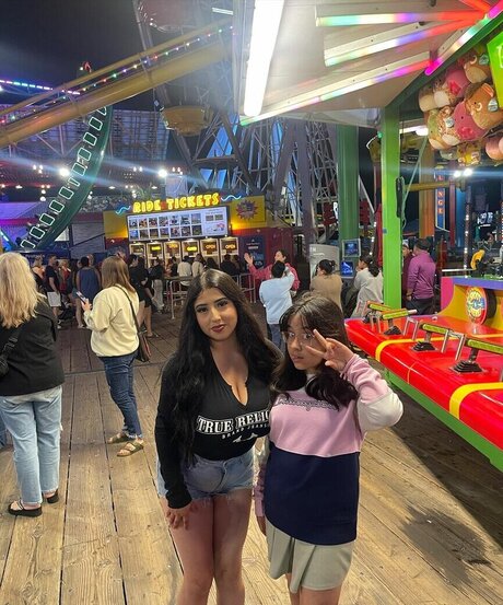 ashleyarambulaa star du porno érotique images