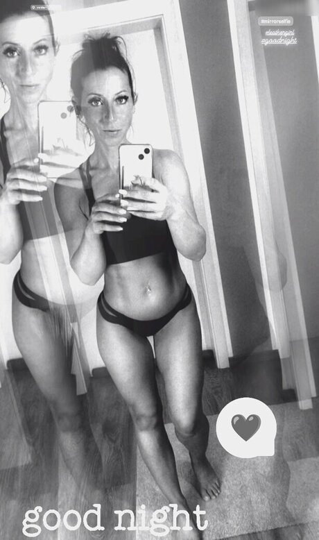 Susann1131 bonita estrella fotos