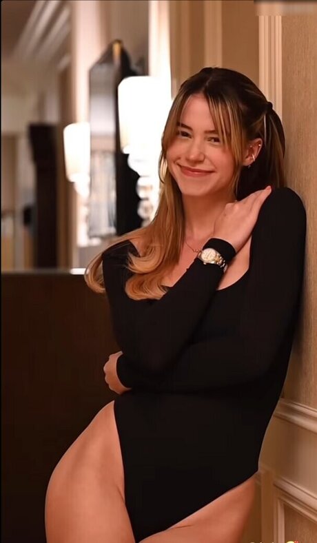 L a Elui modèle sympa photo