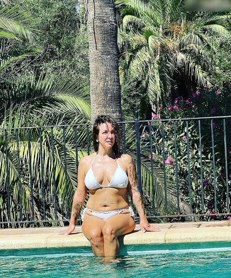 Daniela B chner modèle chaud galeries