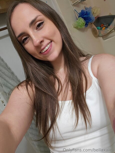 Bellaxalex actriz atractiva galerías