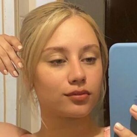 Abril Buffet actress pic