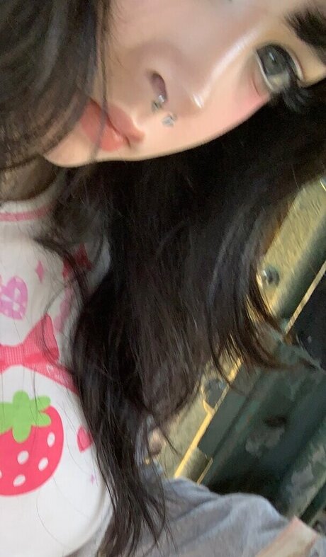 Sashad0ll estrella erótica archivo