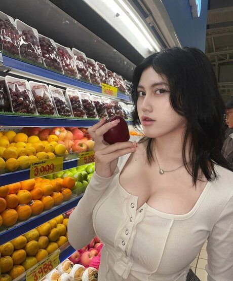 ejahazel estrella sexy galería