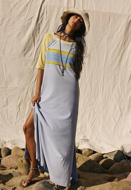 Meeya Dugied modelo agradable imagen