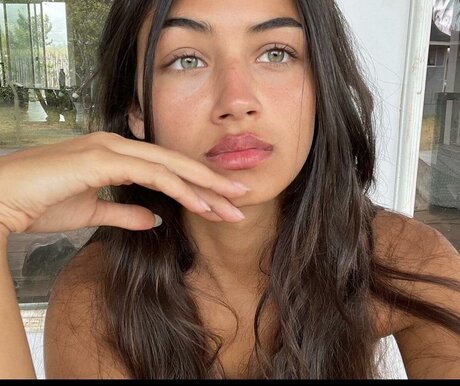 Meeya Dugied arte estelar imágenes