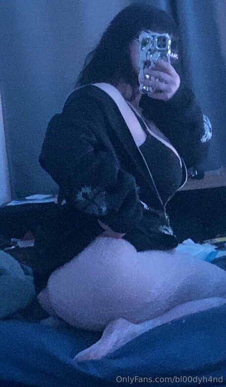 bl00dyh4nd étoile exclusive image