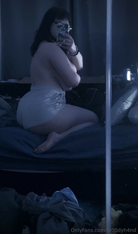 bl00dyh4nd estrella del sexo foto