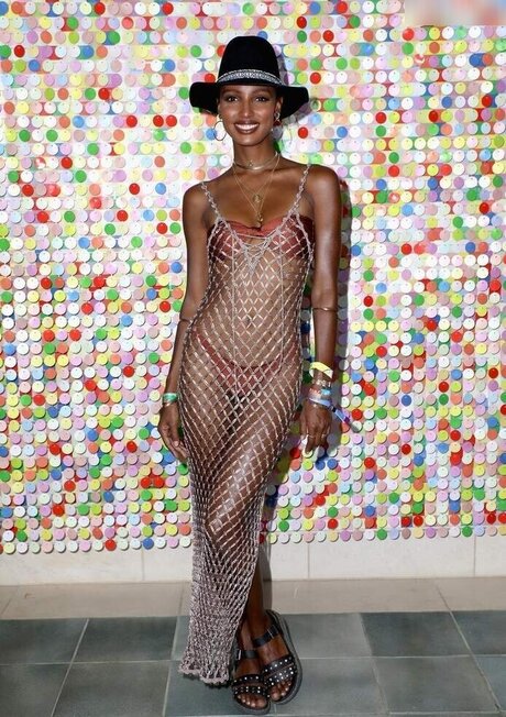 Jasmine Tookes actriz caliente fotos