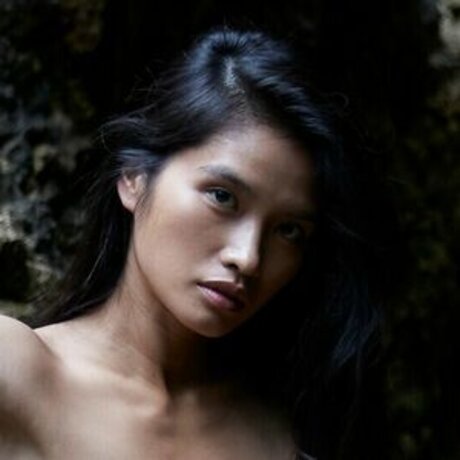 Janine Tugonon porn model image